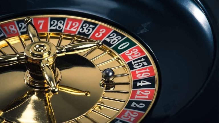 Betting interface on phone Mobile betting interface during a live round
